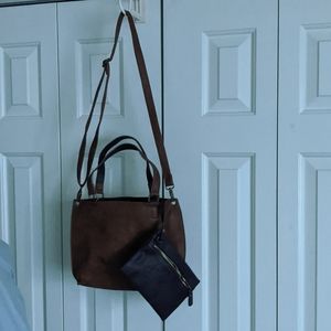 Bass & Co Brown Leather Purse